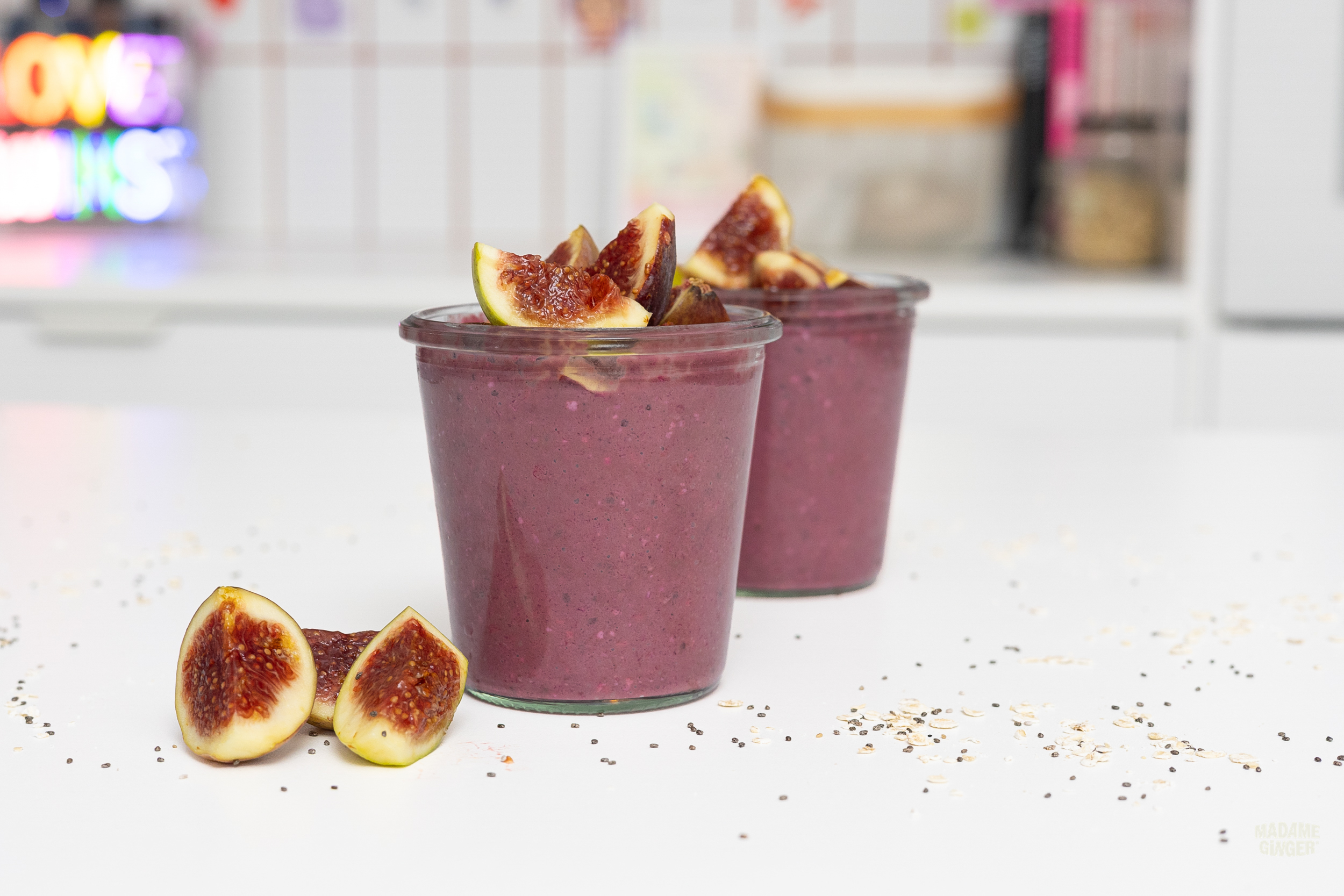 Red Velvet Overnight Oats με παντζάρι